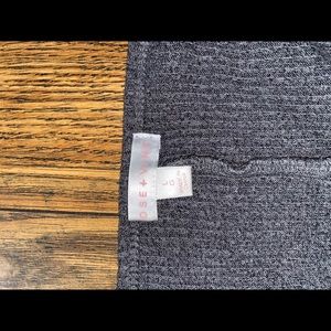 Long sleeve grey shirt